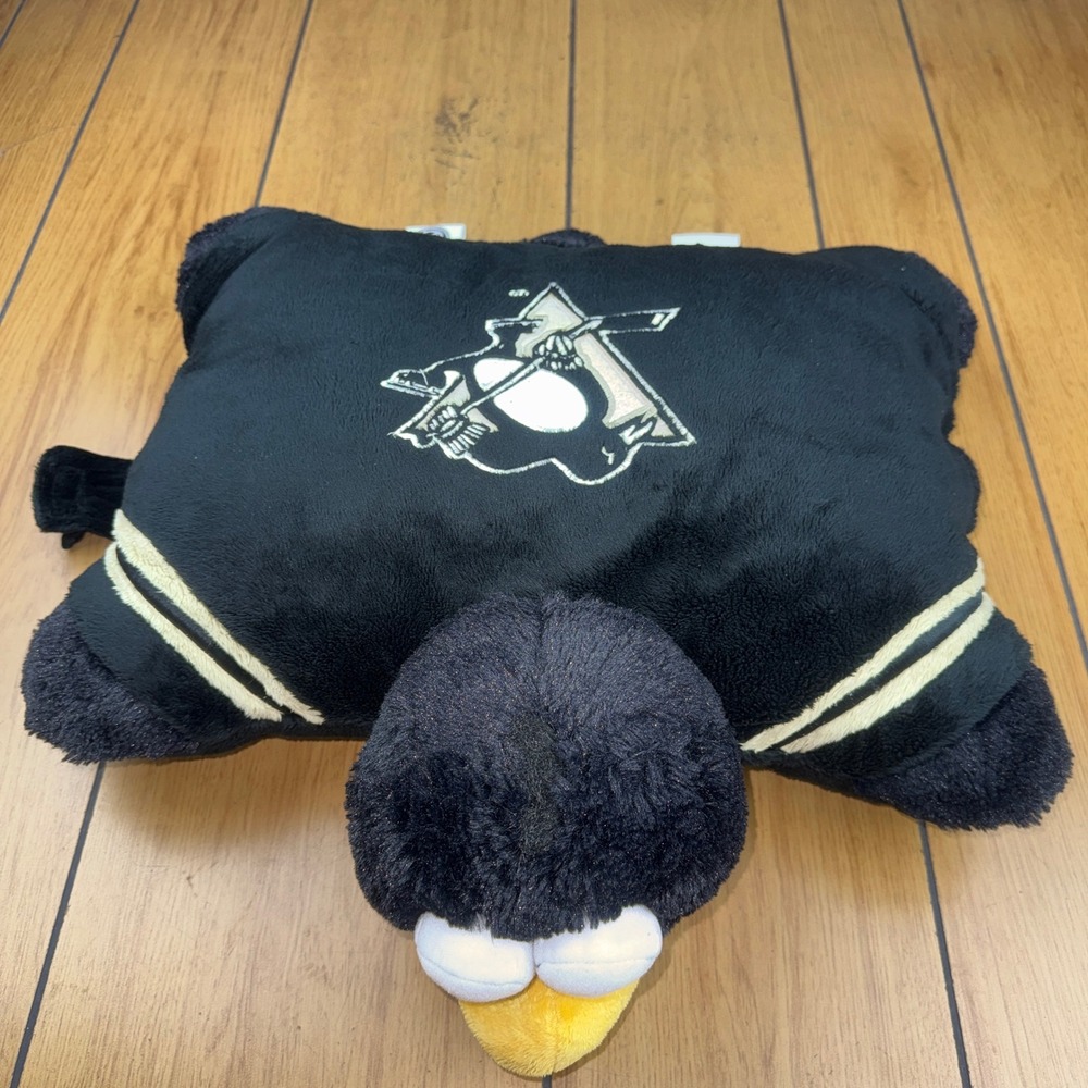 Pillow Pets‎ Pittsburgh Penguins NHL Plush Mascot Pillow Black Gold 18 inch